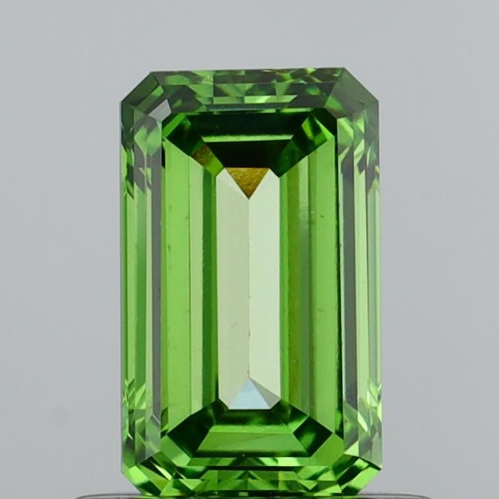 0.68 ct Emerald diamond