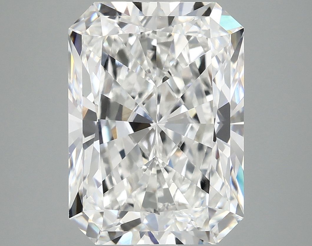 5.08 ct. radiant Lab Grown Diamond front image