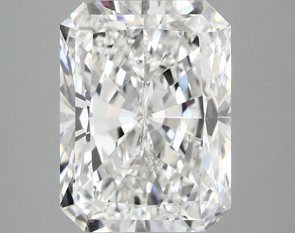 3.91 ct. radiant Lab Grown Diamond front image