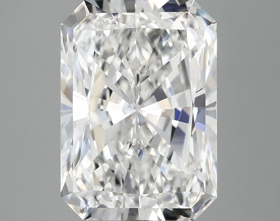 4.02 ct. radiant Lab Grown Diamond front image