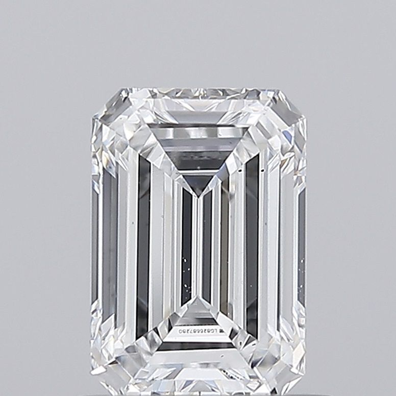 1.05 ct. emerald Lab Grown Diamond front image