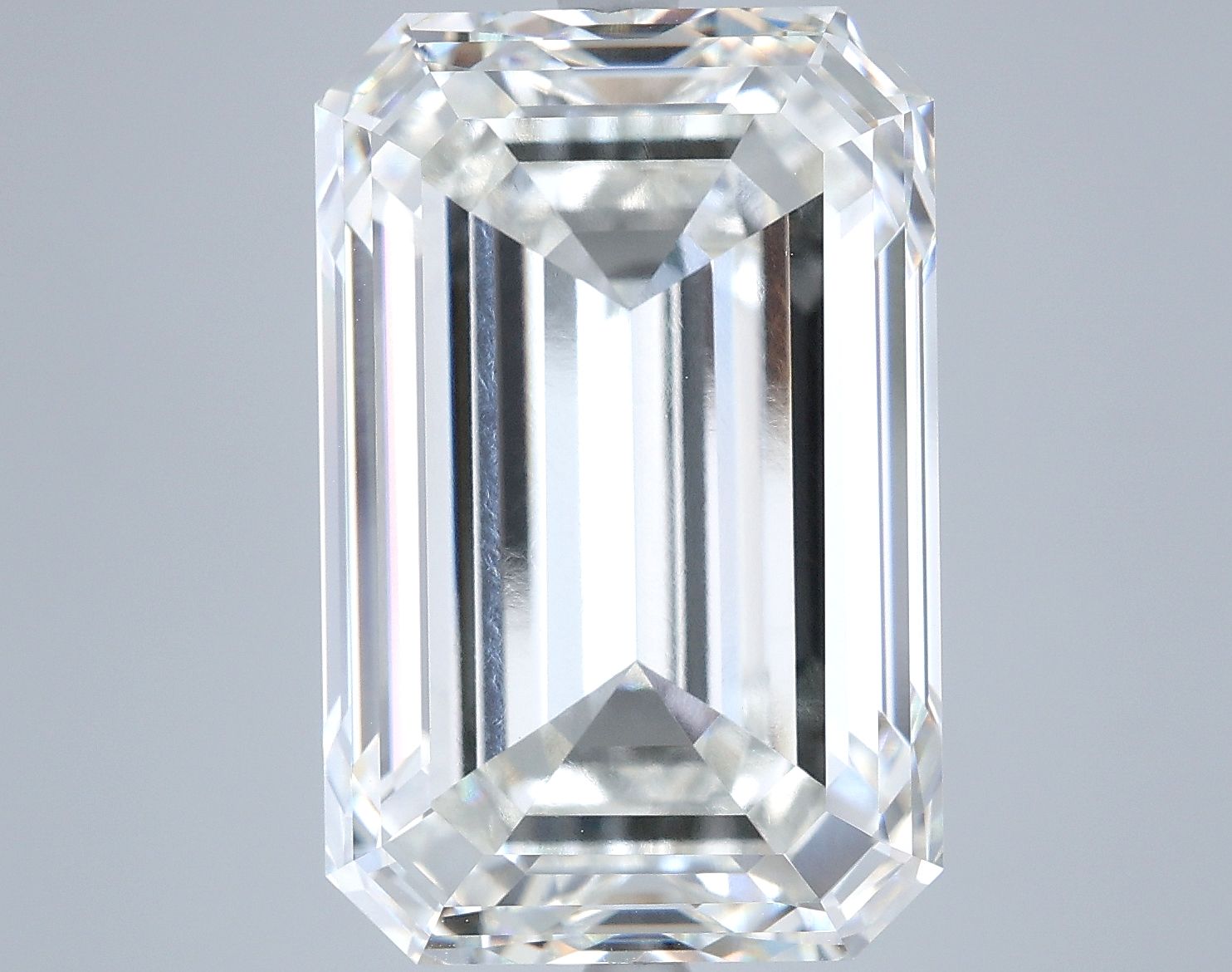 15.14 ct. emerald Lab Grown Diamond front image