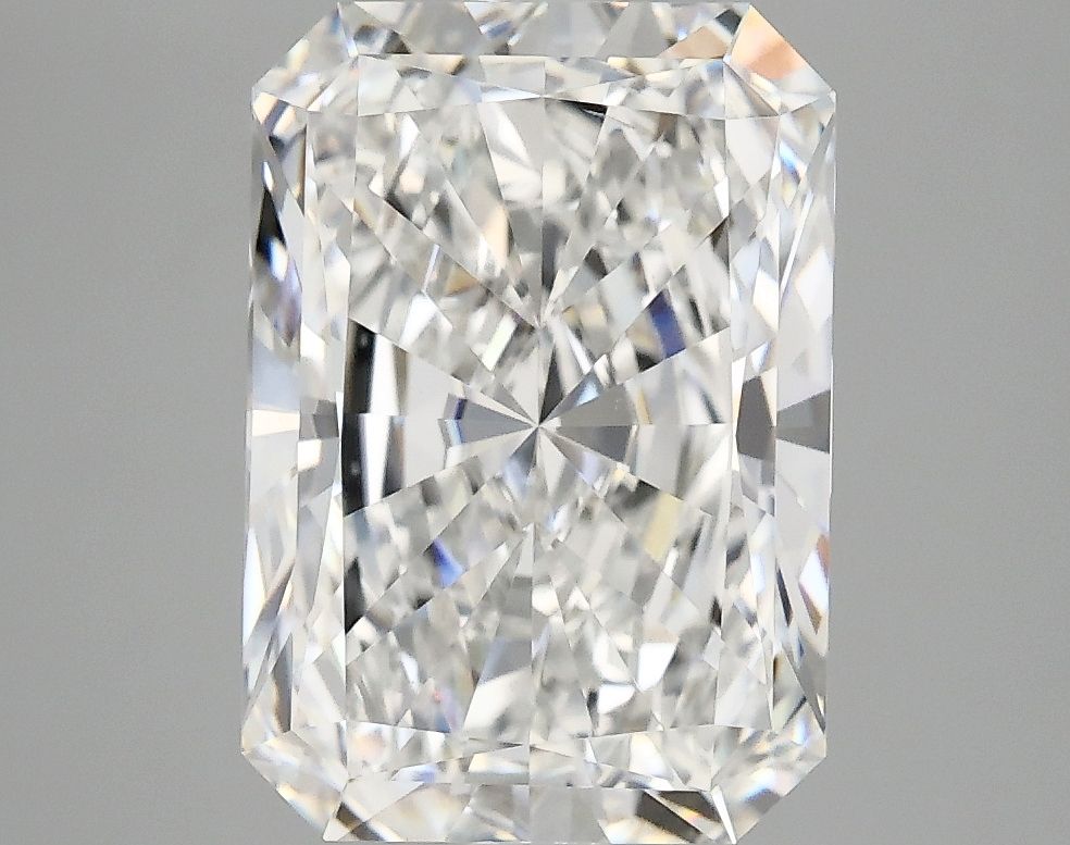 3.90 ct. radiant Lab Grown Diamond front image
