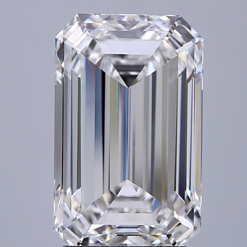3.22 ct. emerald Lab Grown Diamond front image