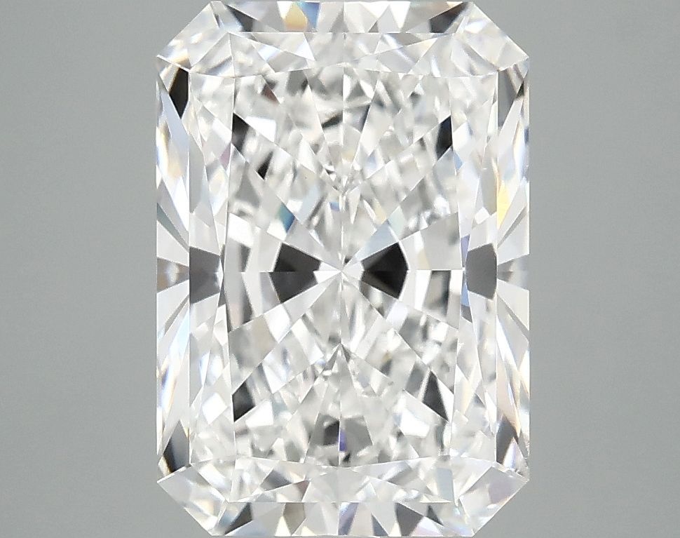 4.19 ct. radiant Lab Grown Diamond front image