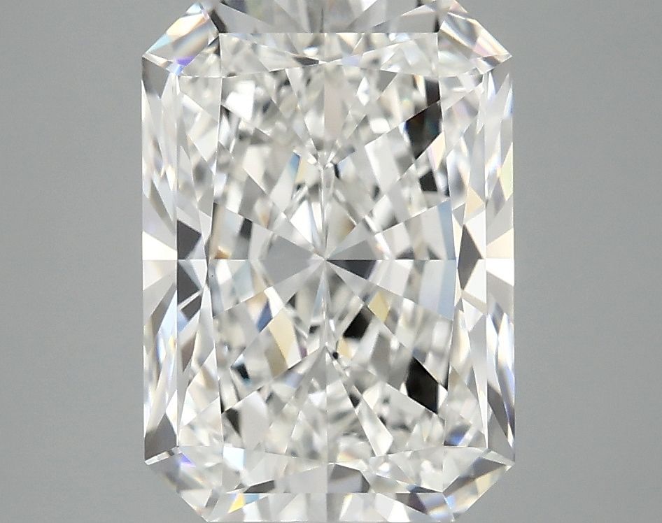 3.93 ct. radiant Lab Grown Diamond front image