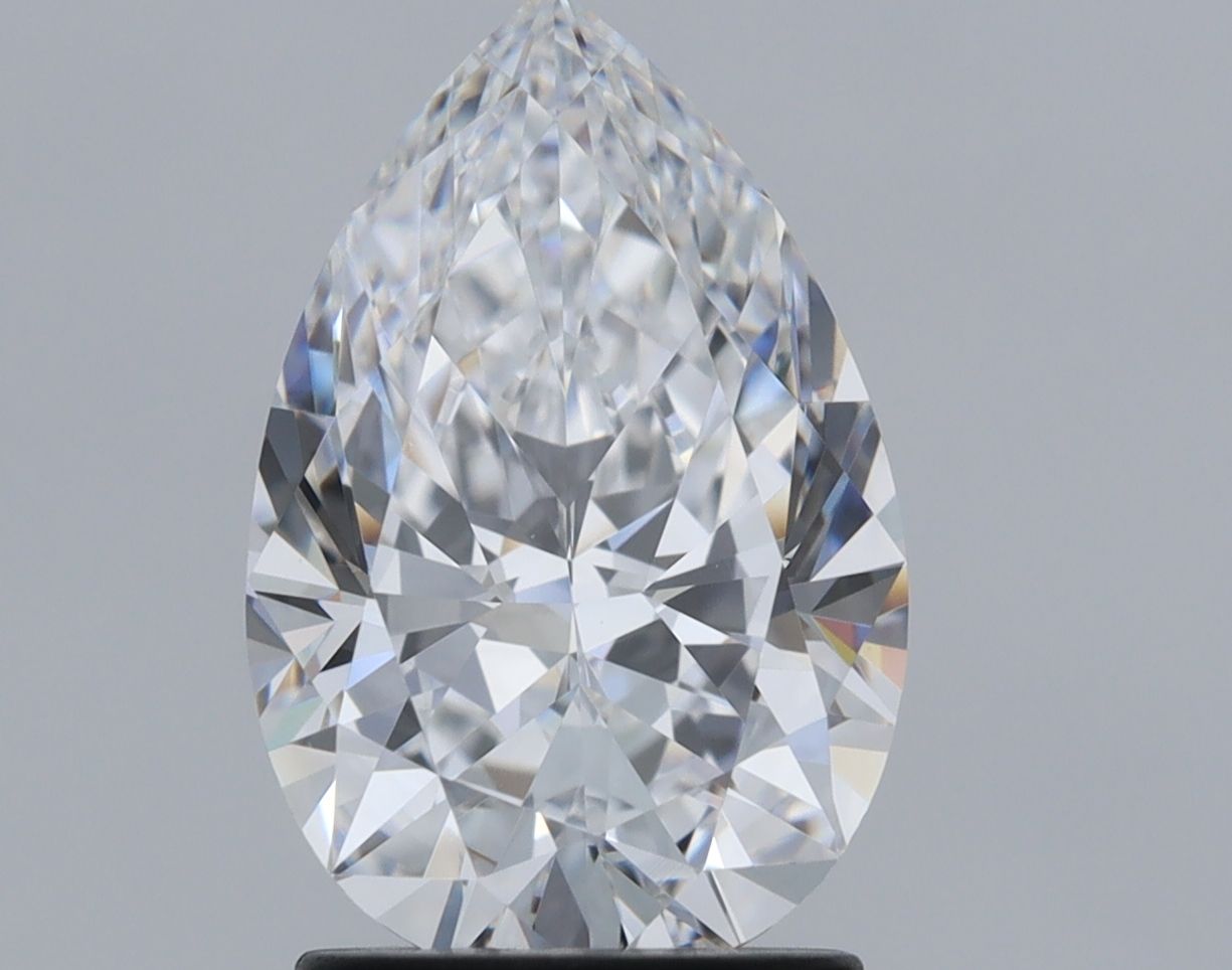 Pear Diamond