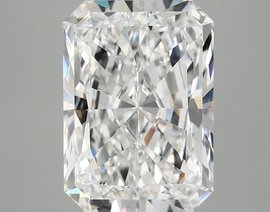 3.93 ct. radiant Lab Grown Diamond front image
