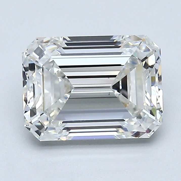 2.01 ct Emerald diamond