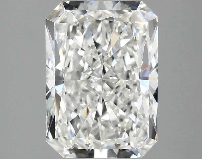 2.55 ct. radiant Lab Grown Diamond front image