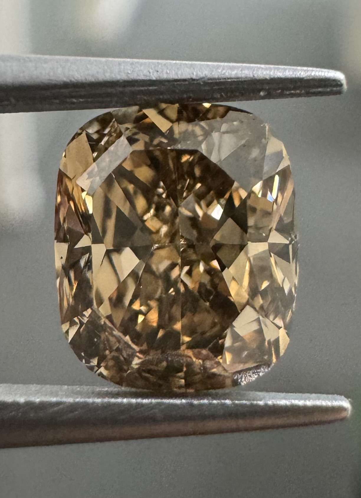 1.44 Carat Cushion brilliant Diamond Fancy Dark Orangy Brown VS2