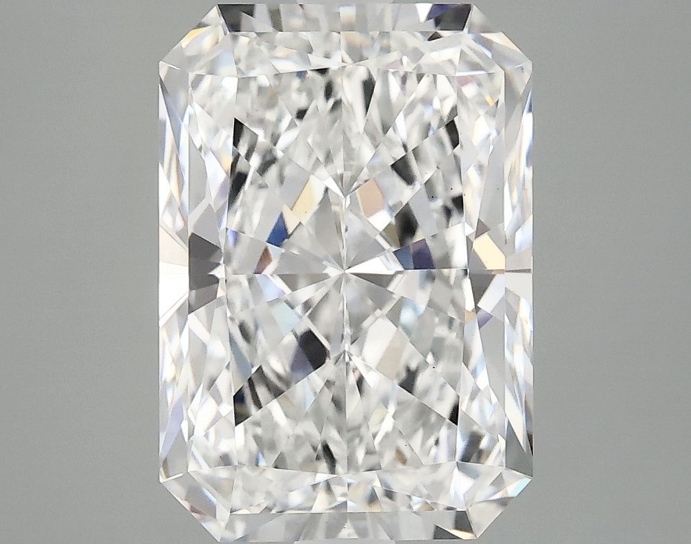 4.19 ct. radiant Lab Grown Diamond front image