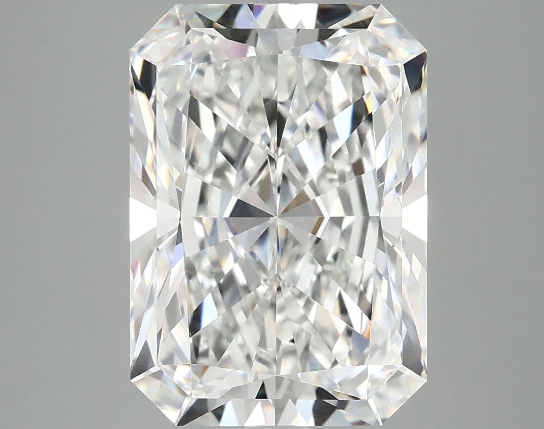 5.07 ct. radiant Lab Grown Diamond front image