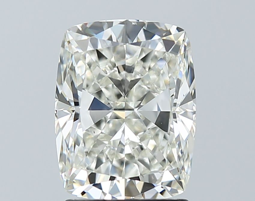 2.21 ct Cushion Brilliant diamond
