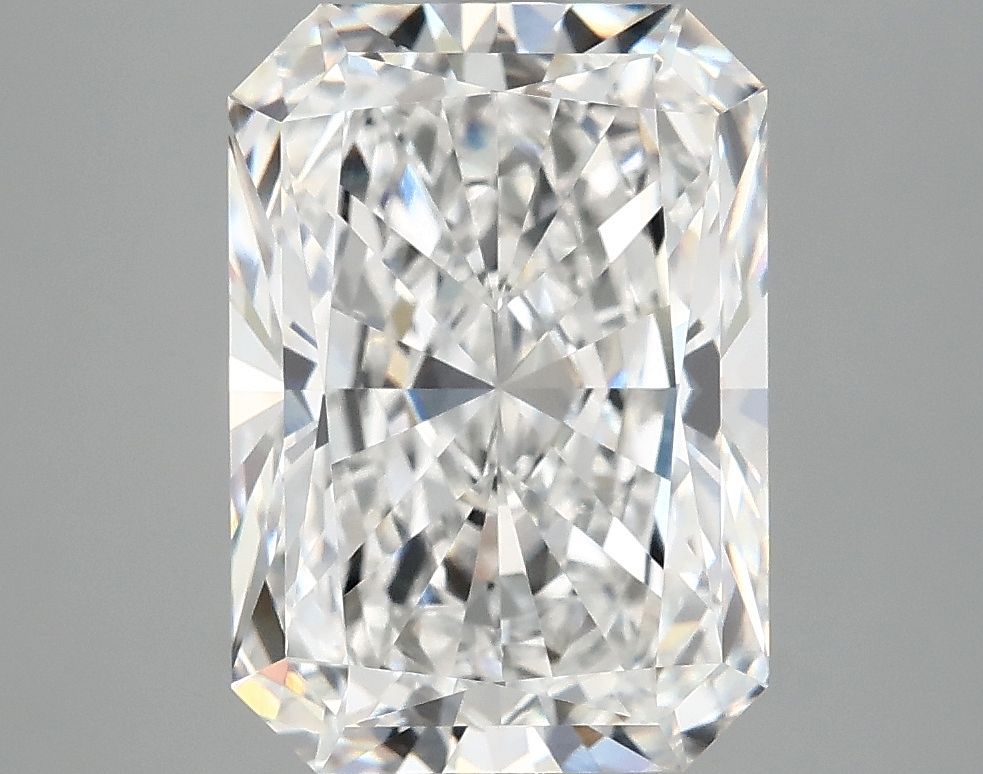 4.84 ct. radiant Lab Grown Diamond front image