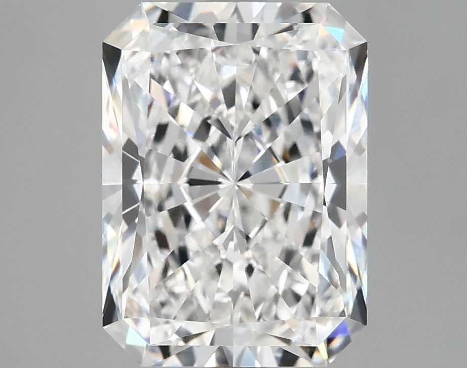 4.18 ct. radiant Lab Grown Diamond front image