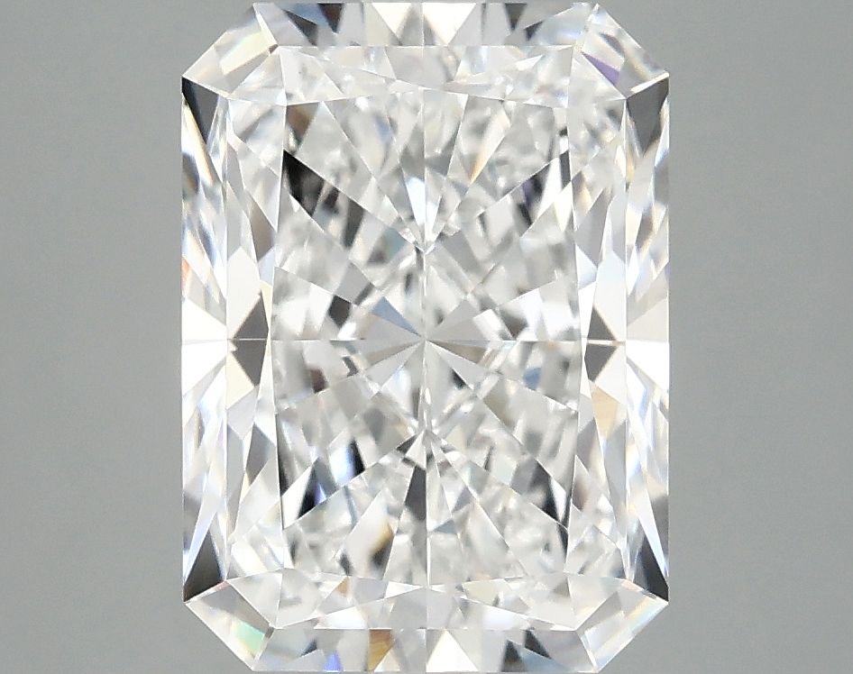 4.17 ct. radiant Lab Grown Diamond front image