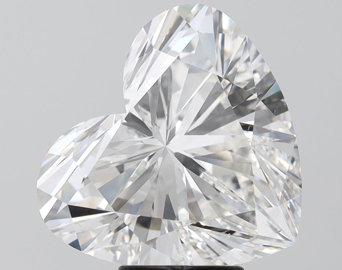 Diament LG serce, 6.73 ct, E, VS1