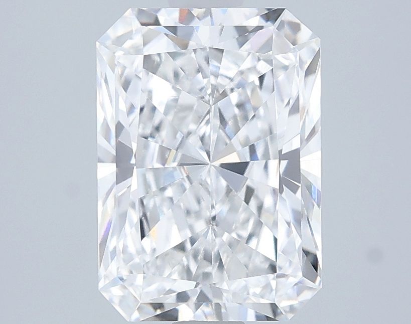 2.55 ct. radiant Lab Grown Diamond front image