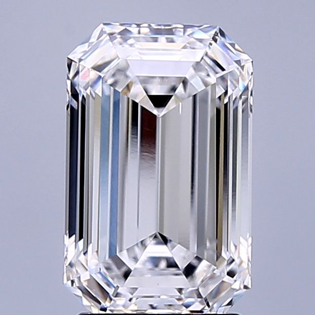 2.80 ct. emerald Lab Grown Diamond front image