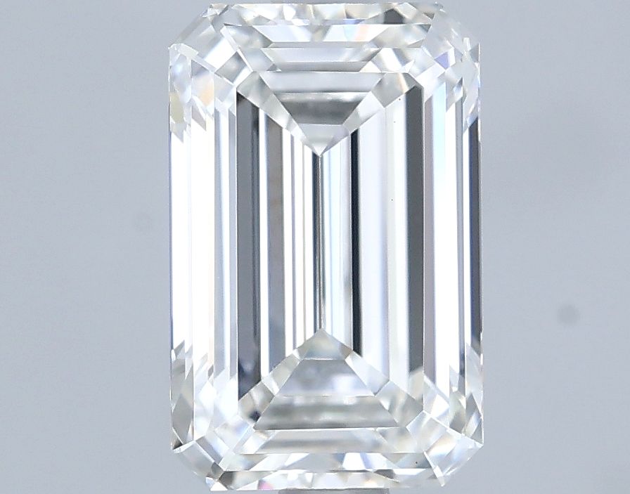 1.56 ct. emerald Lab Grown Diamond front image