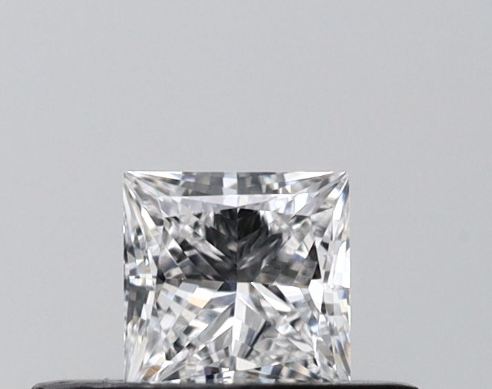 0.33 ct lab-grown Princess Diamond