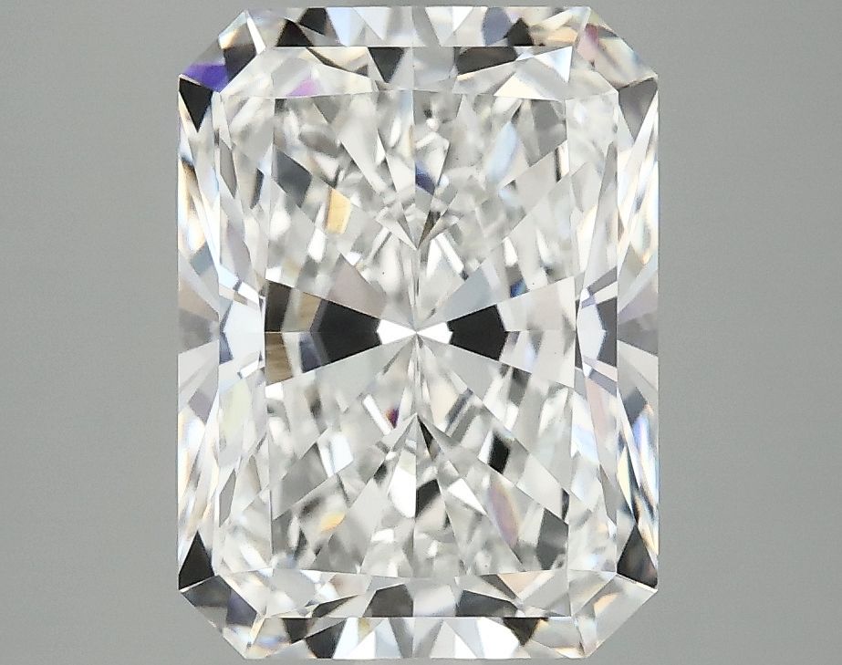 3.89 ct. radiant Lab Grown Diamond front image