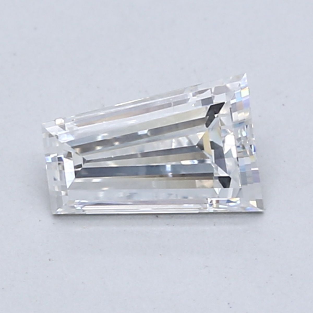 0.82ct Tapered Baguette E VS1