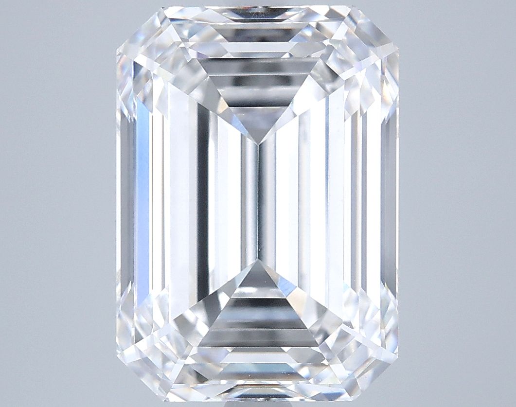 6.53 ct. emerald Lab Grown Diamond front image