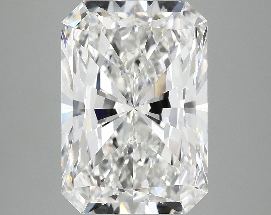 4.96 ct. radiant Lab Grown Diamond front image