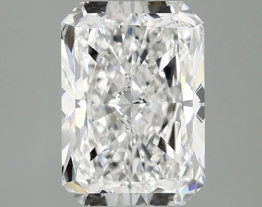 3.09 ct. radiant Lab Grown Diamond front image