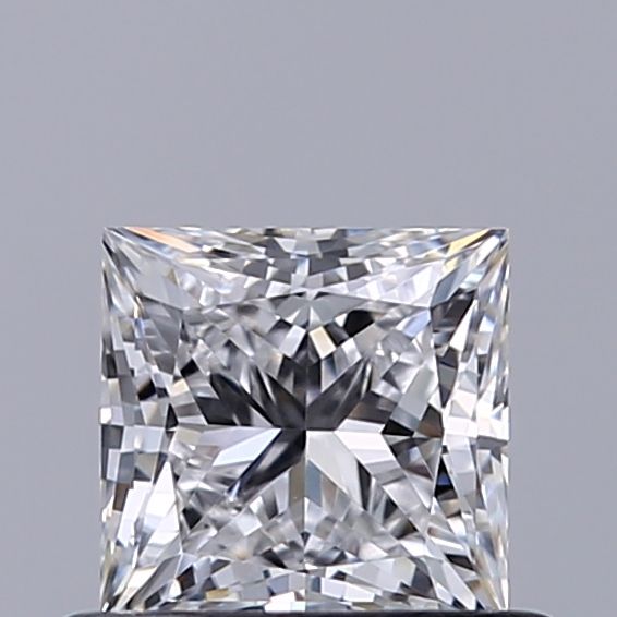 0.55 ct. princess Lab Grown Diamond front image