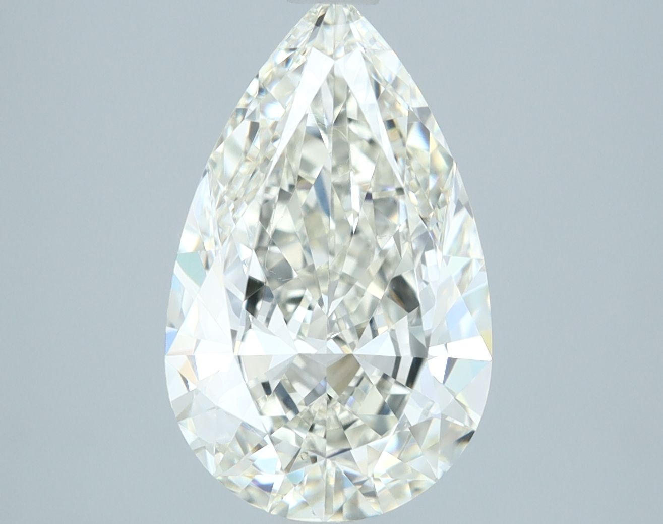 Pear Diamond