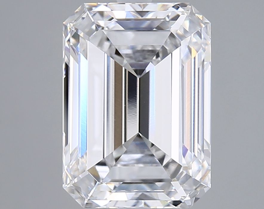 5.04 ct. emerald Lab Grown Diamond front image