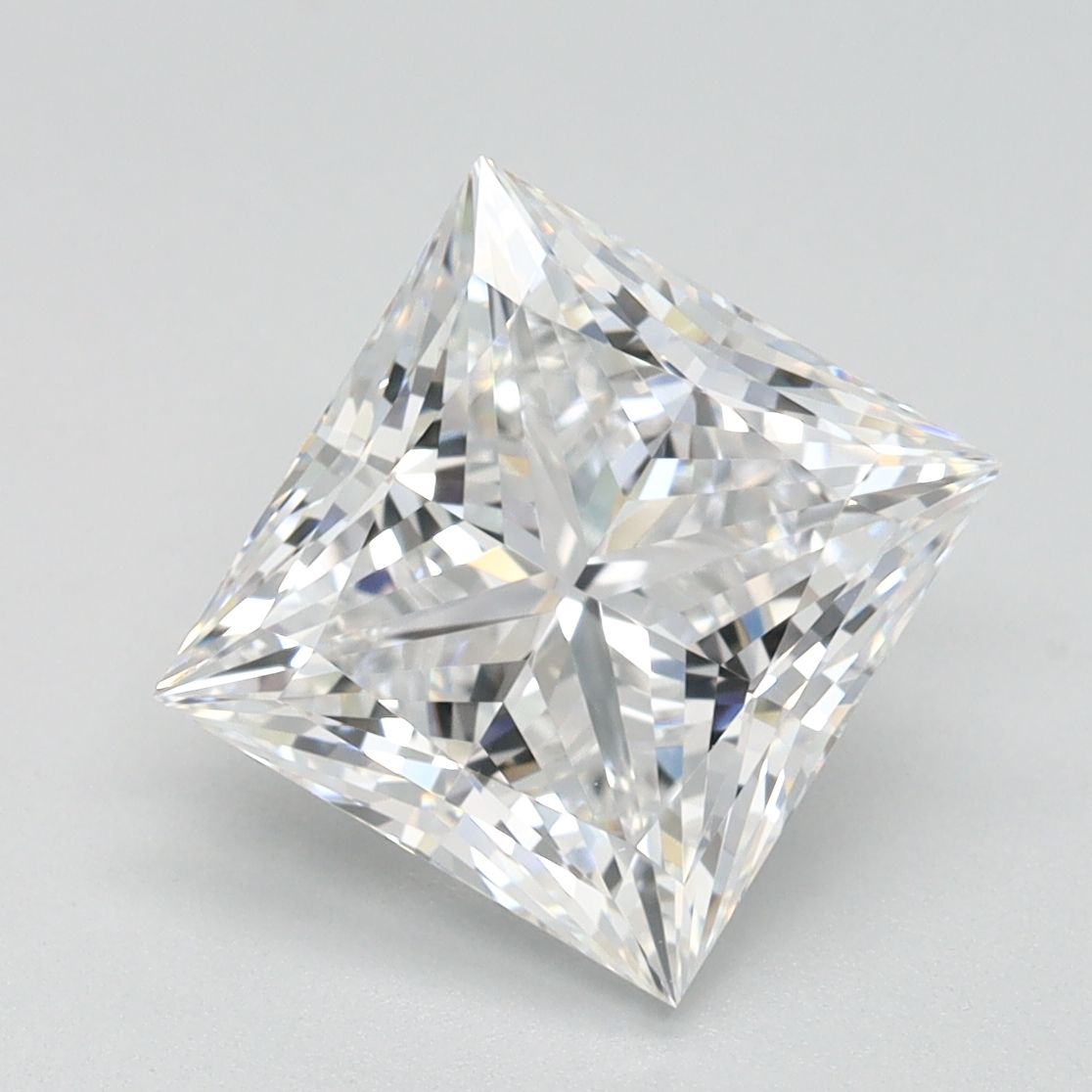 2.61 ct. princess Lab Grown Diamond front image
