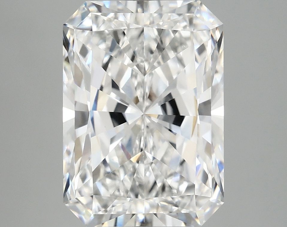 4.19 ct. radiant Lab Grown Diamond front image