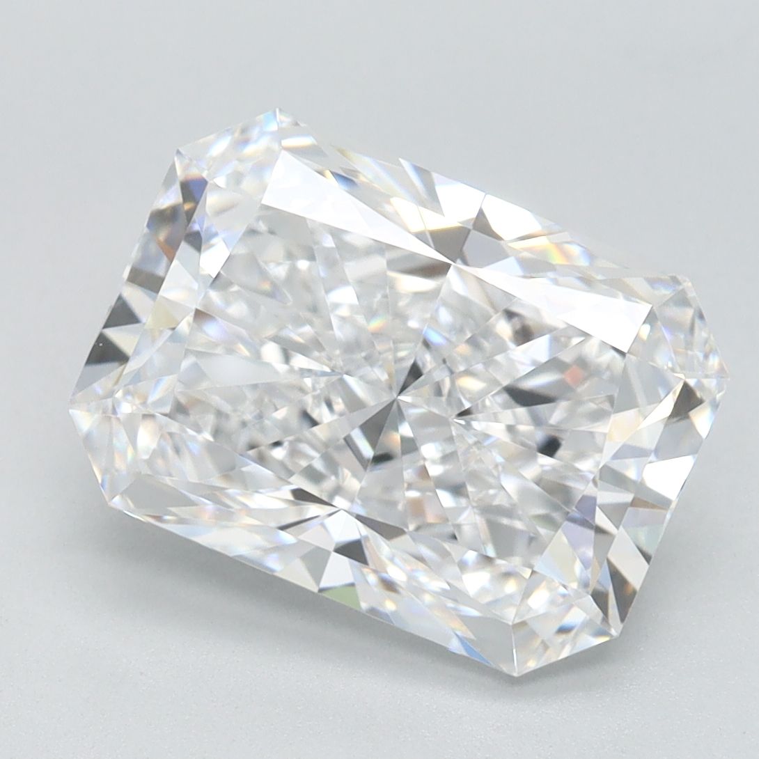 3.08 ct. radiant Lab Grown Diamond front image