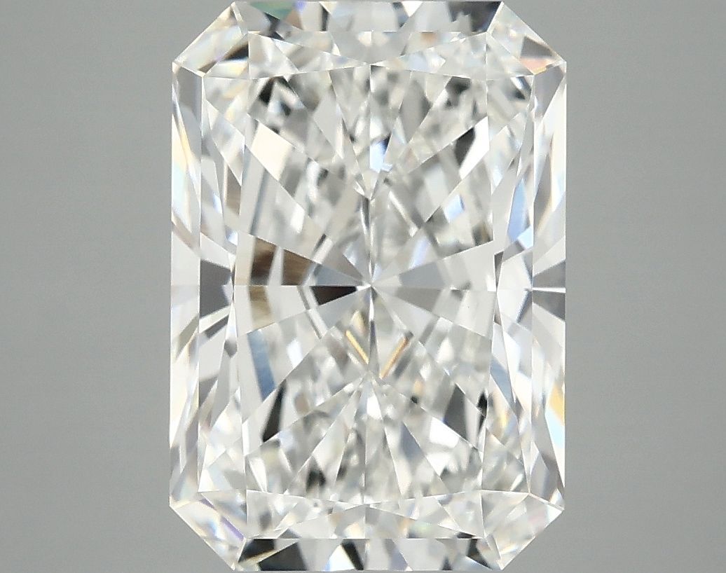 4.79 ct. radiant Lab Grown Diamond front image