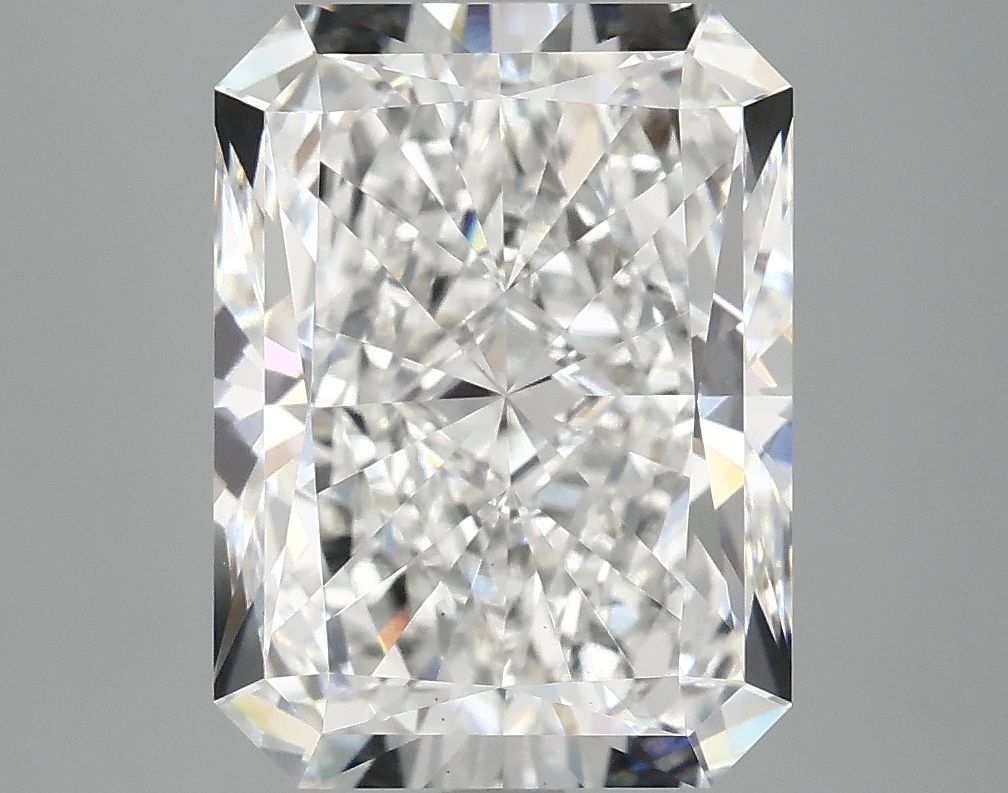 5.07 ct. radiant Lab Grown Diamond front image