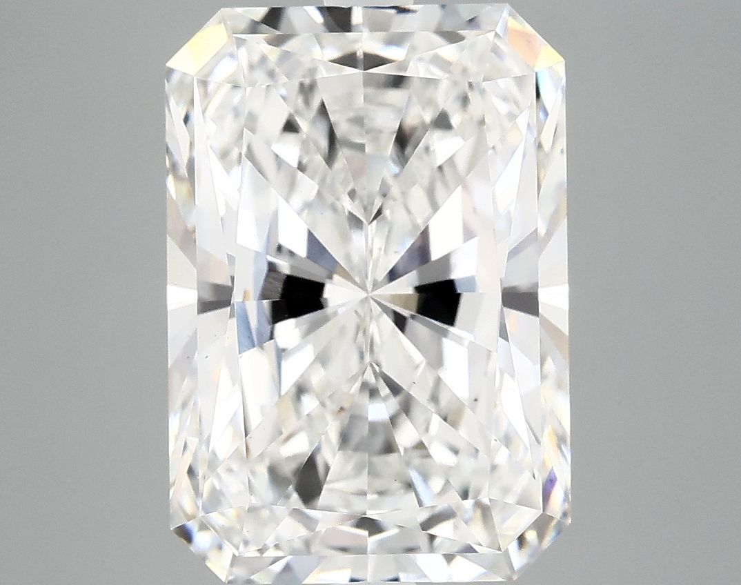 5.05 ct. radiant Lab Grown Diamond front image
