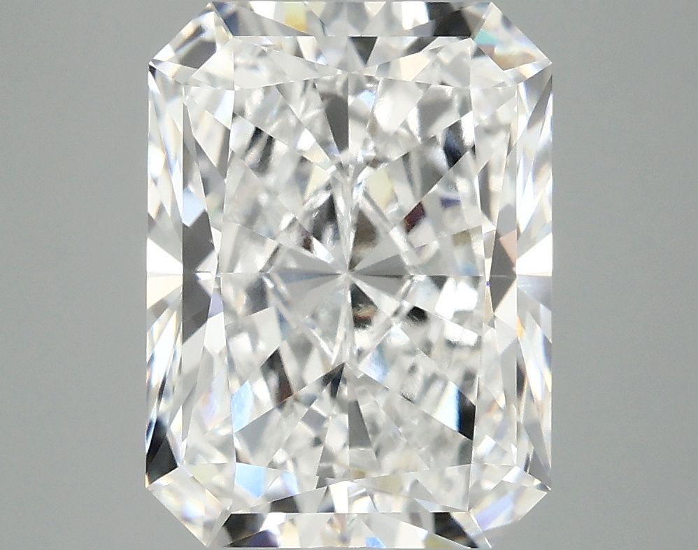 5.08 ct. radiant Lab Grown Diamond front image