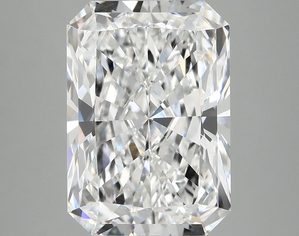 4.86 ct. radiant Lab Grown Diamond front image