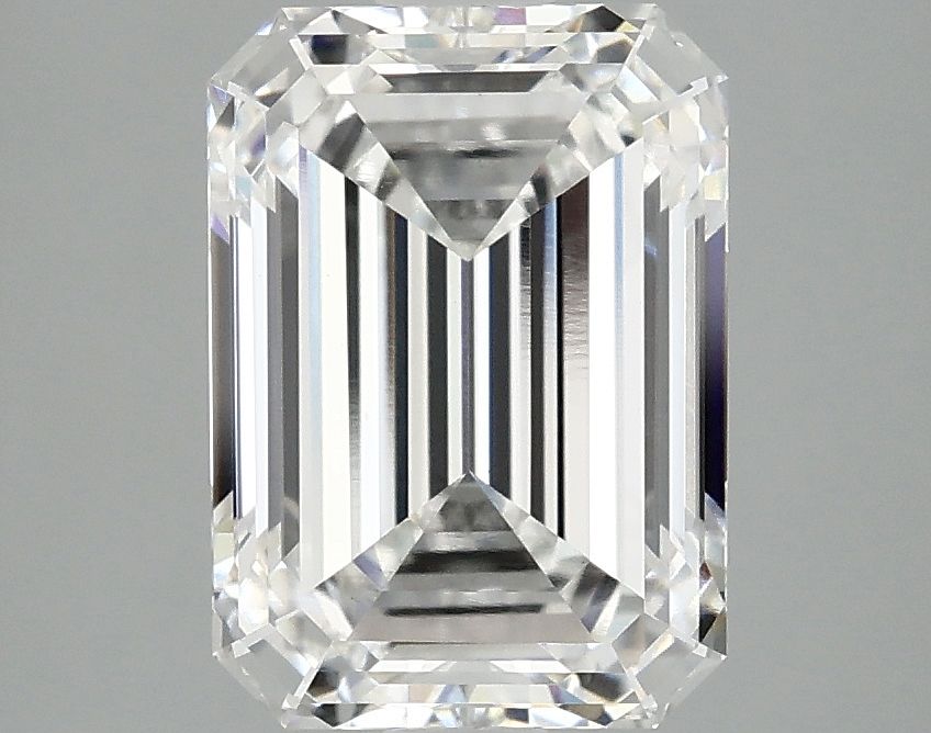 3.10 ct. emerald Lab Grown Diamond front image