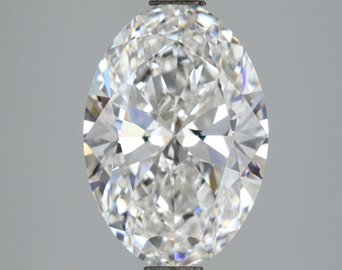 3.02 carat e VS1 EX Cut IGI oval diamond