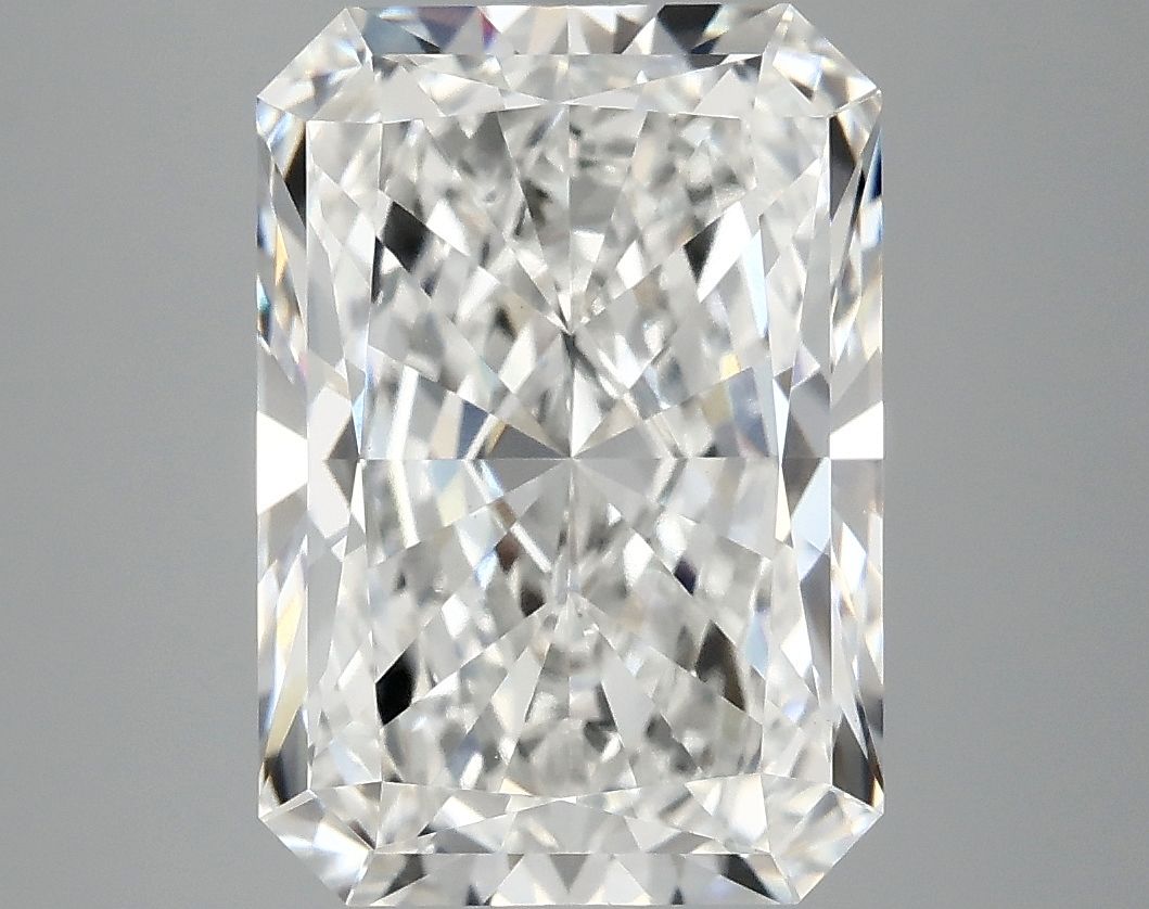 5.07 ct. radiant Lab Grown Diamond front image