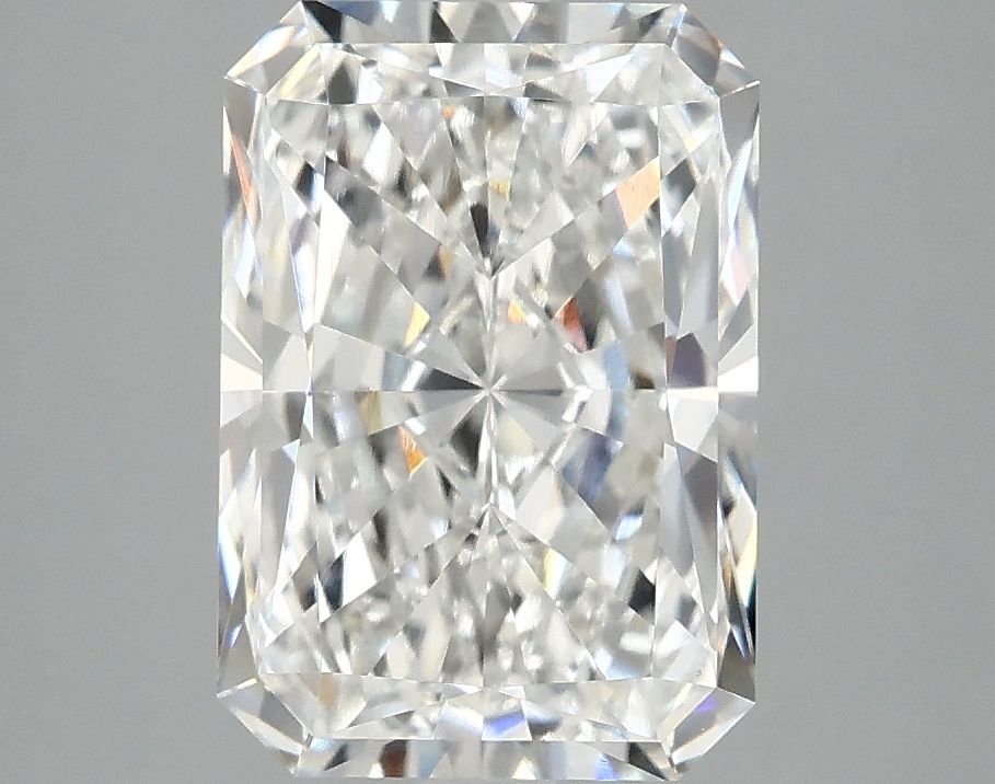 3.04 ct. radiant Lab Grown Diamond front image