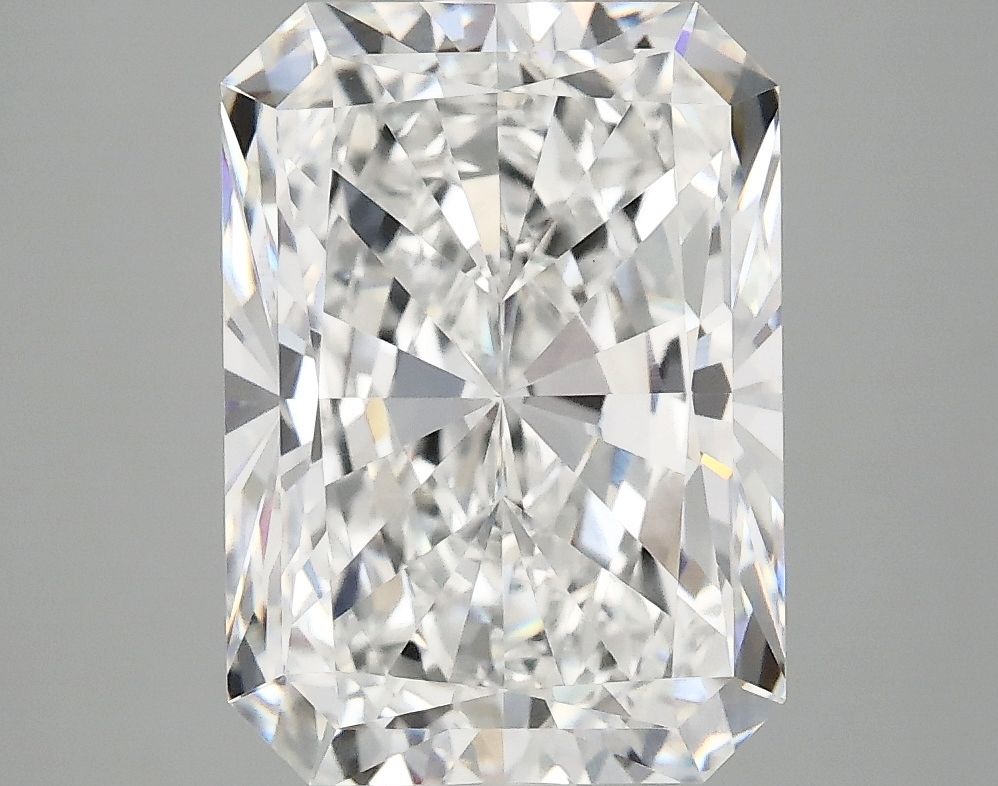 4.75 ct. radiant Lab Grown Diamond front image