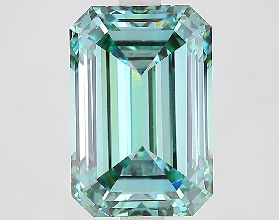 3.58 ct. emerald Lab Grown Diamond front image