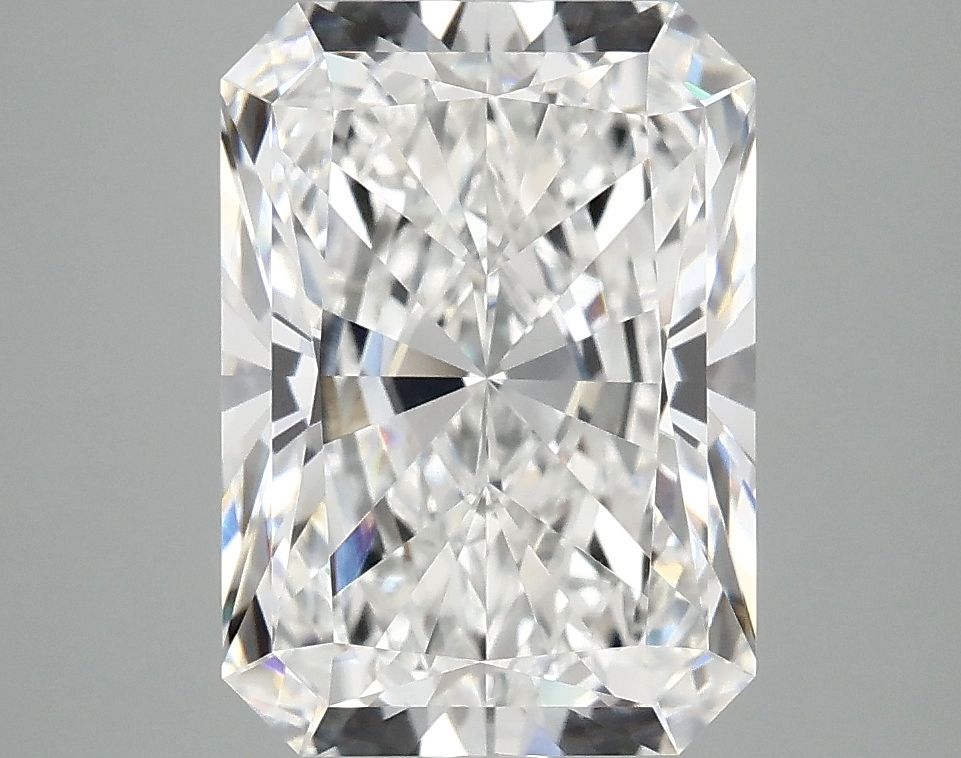 4.18 ct. radiant Lab Grown Diamond front image