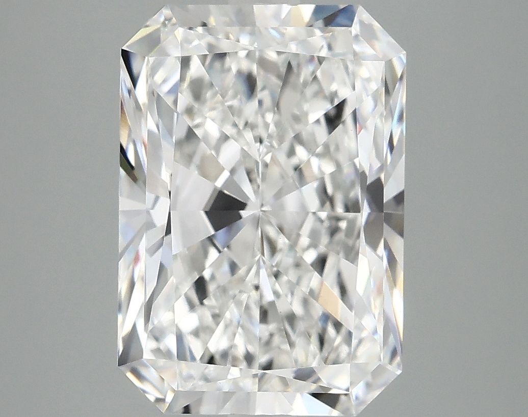 4.90 ct. radiant Lab Grown Diamond front image